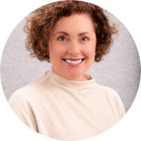 Tracy Willoughby headshot